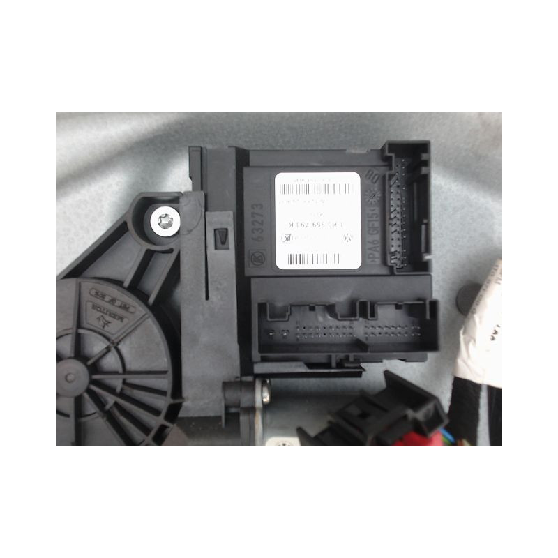 MECANISME LEVE-GLACE AVANT GAUCHE VOLKSWAGEN TOURAN
