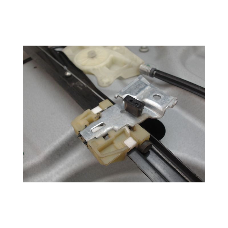 MECANISME LEVE-GLACE AVANT GAUCHE VOLKSWAGEN TOURAN