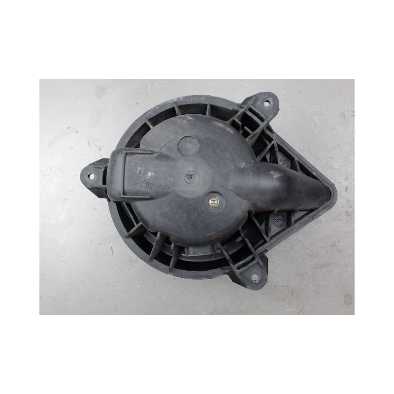 MOTEUR VENTILATEUR CHAUFFAGE RENAULT MEGANE