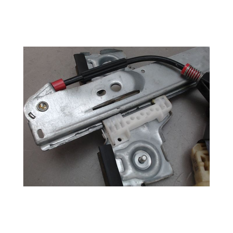 MECANISME LEVE-GLACE AVANT GAUCHE FORD FIESTA