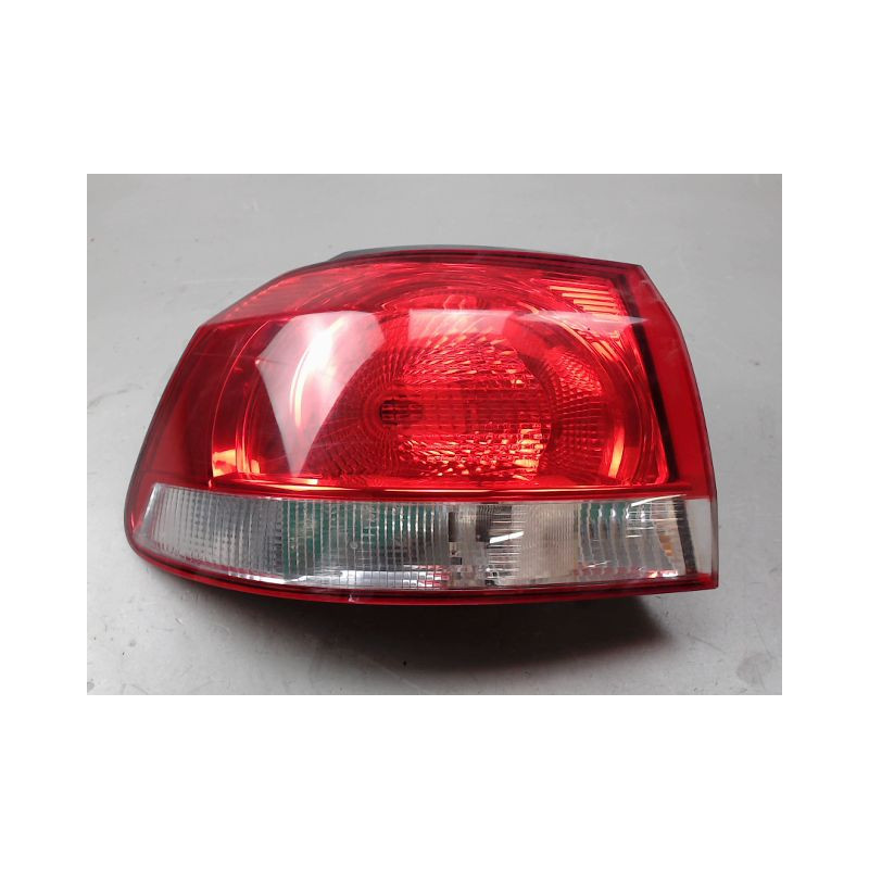 FEU ARRIERE GAUCHE  VOLKSWAGEN GOLF