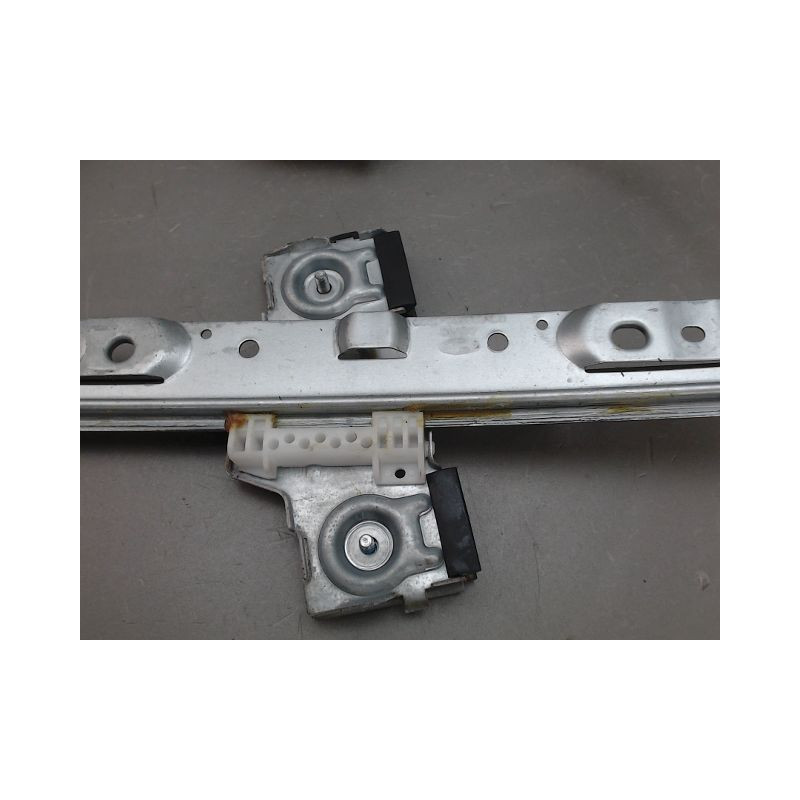MECANISME LEVE-GLACE ARRIERE DROIT FORD FIESTA