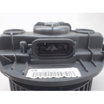 MOTEUR VENTILATEUR CHAUFFAGE OPEL VIVARO