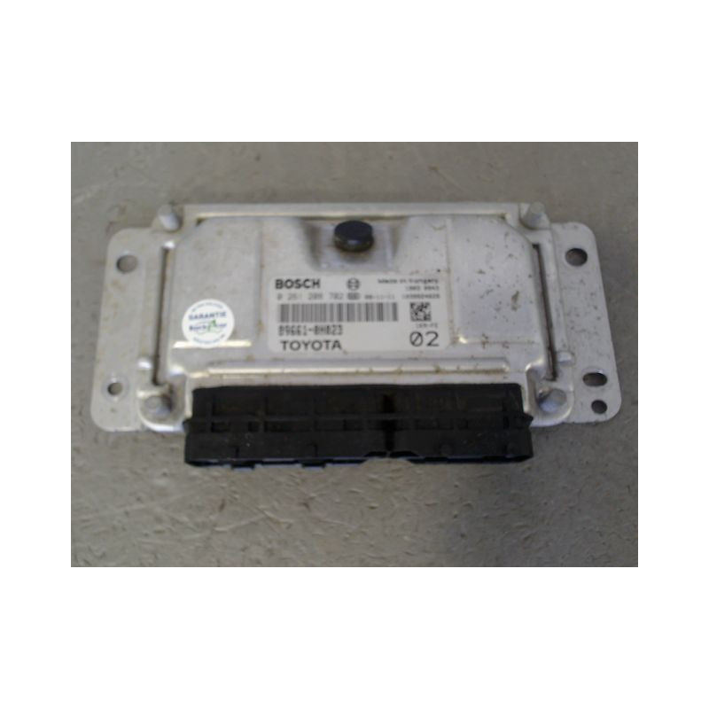 CALCULATEUR MOTEUR PEUGEOT 107