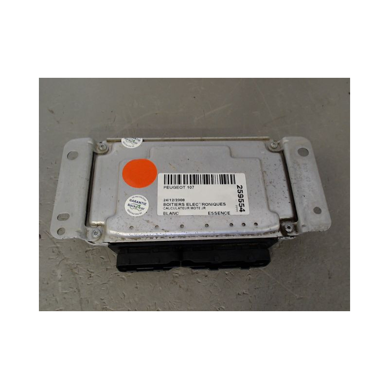 CALCULATEUR MOTEUR PEUGEOT 107