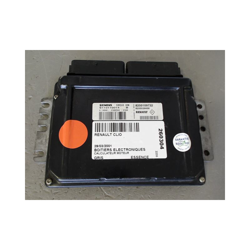 CALCULATEUR MOTEUR RENAULT CLIO