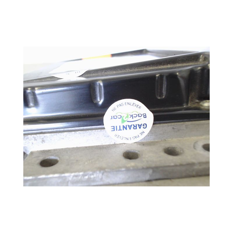 CALCULATEUR MOTEUR RENAULT CLIO