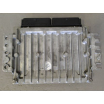 CALCULATEUR MOTEUR RENAULT CLIO