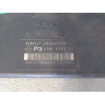 BOITE A FUSIBLES RENAULT MEGANE
