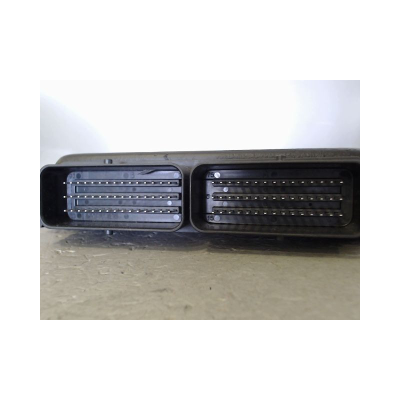 CALCULATEUR MOTEUR RENAULT MEGANE