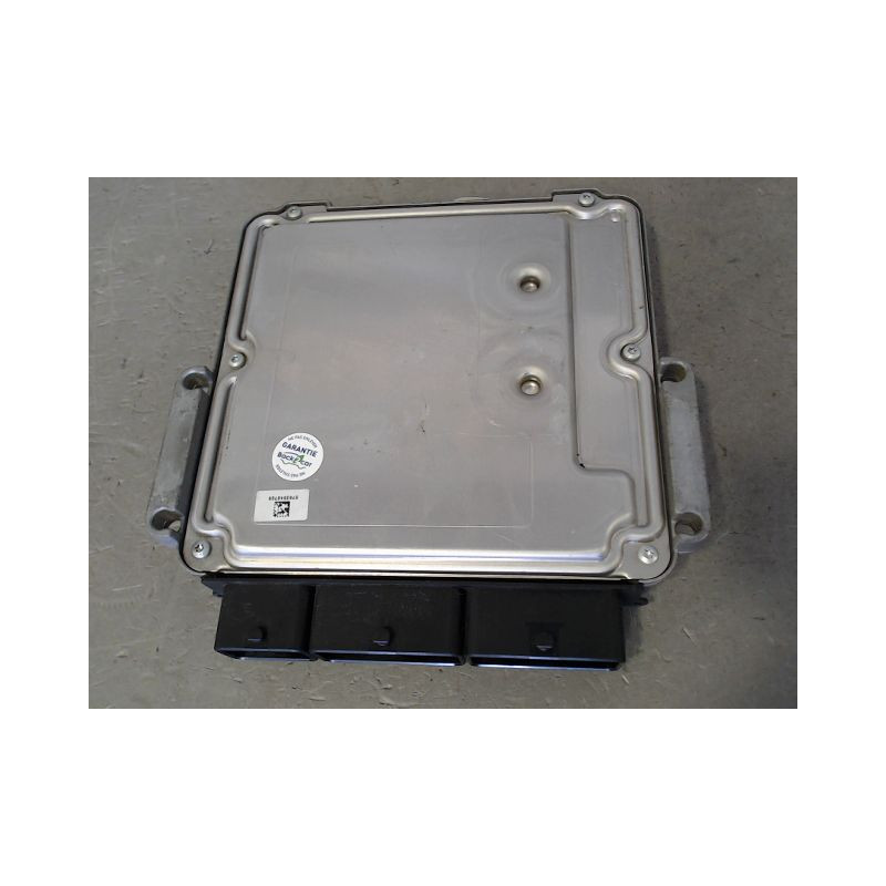 CALCULATEUR MOTEUR RENAULT MEGANE