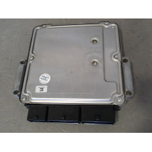 CALCULATEUR MOTEUR RENAULT MEGANE