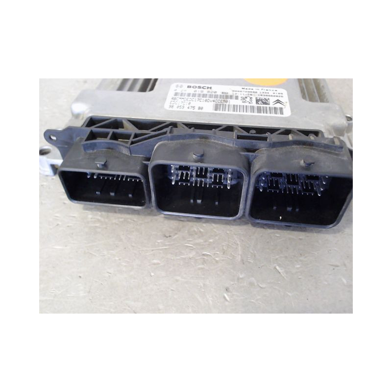 CALCULATEUR MOTEUR PEUGEOT 208