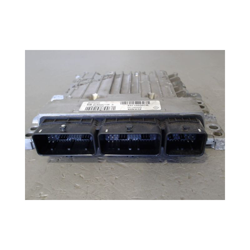 CALCULATEUR MOTEUR RENAULT MEGANE