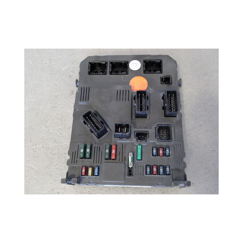 BOITIER GESTION HABITACLE PEUGEOT 206