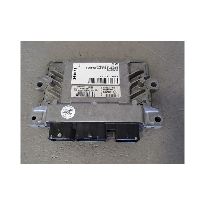 CALCULATEUR MOTEUR RENAULT CLIO