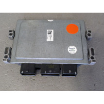 CALCULATEUR MOTEUR RENAULT CLIO