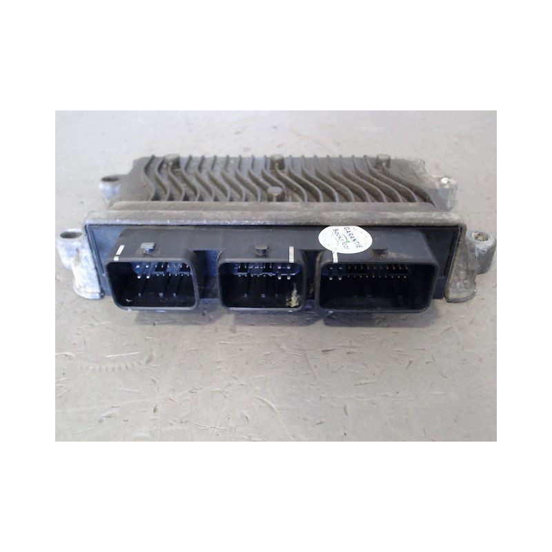 CALCULATEUR MOTEUR PEUGEOT 206