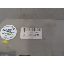 BOITE A FUSIBLES RENAULT CLIO