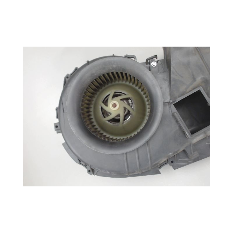 MOTEUR VENTILATEUR CHAUFFAGE RENAULT CLIO