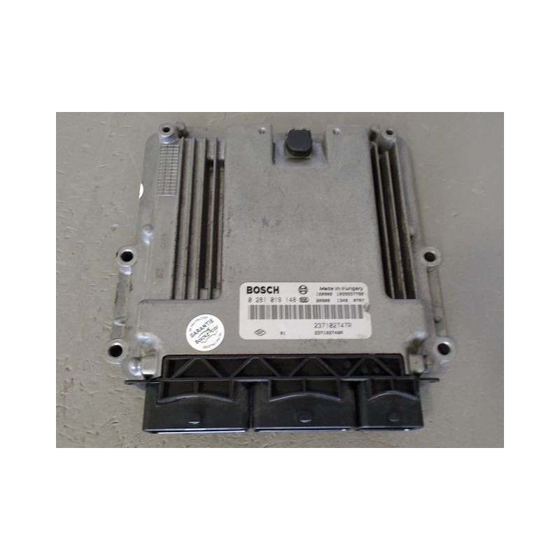CALCULATEUR MOTEUR RENAULT CLIO