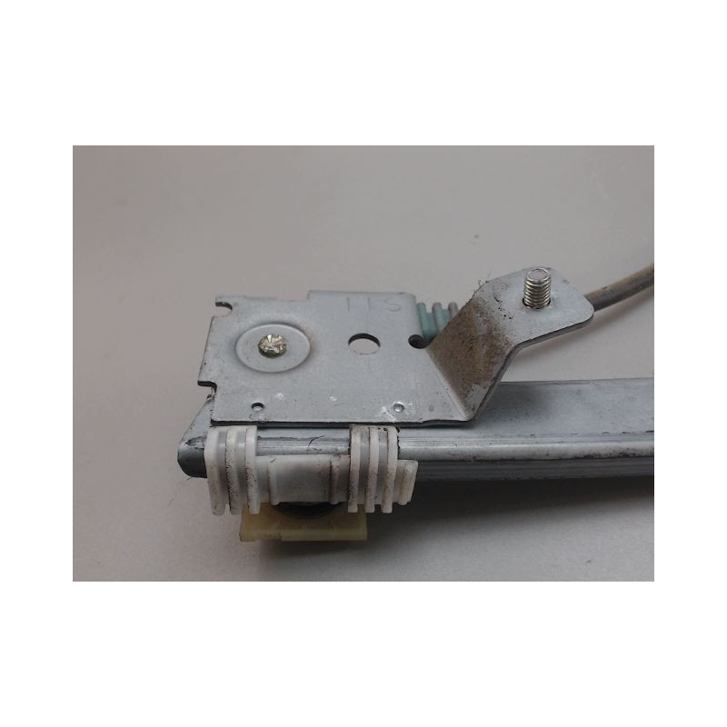 MECANISME LEVE-GLACE AVANT DROIT PEUGEOT 106