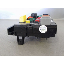 BOITE A FUSIBLES PEUGEOT 307