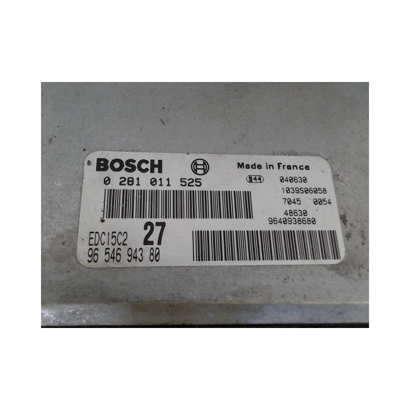 CALCULATEUR MOTEUR PEUGEOT 206