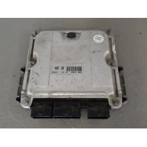 CALCULATEUR MOTEUR PEUGEOT 206