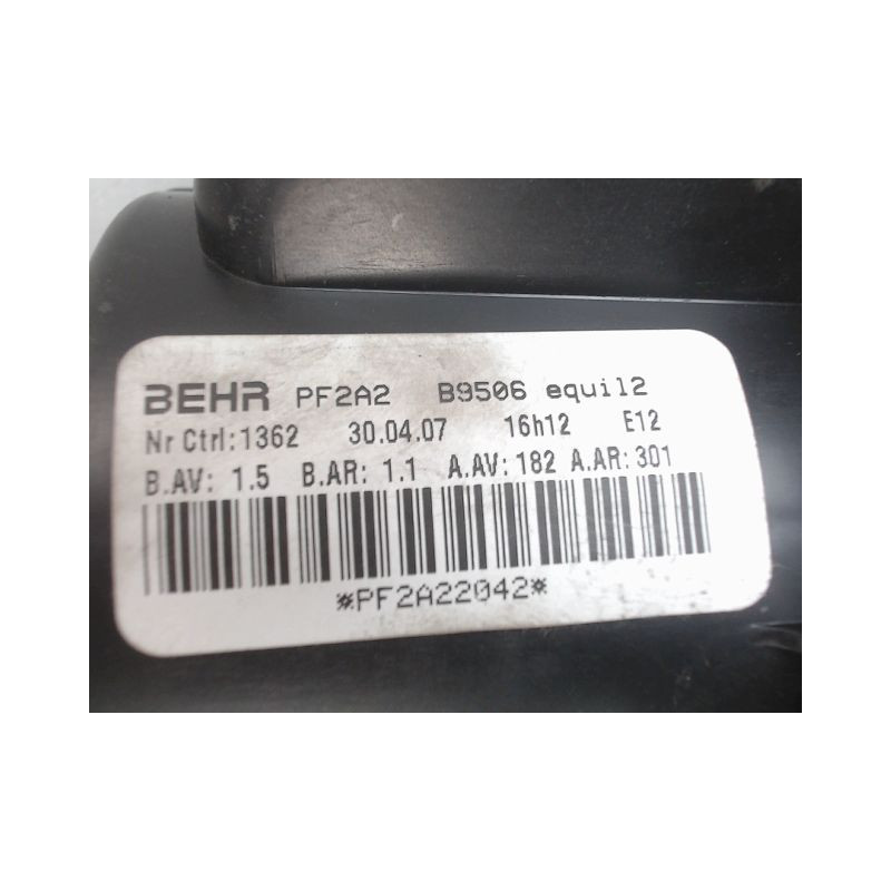 MOTEUR VENTILATEUR CHAUFFAGE PEUGEOT 307