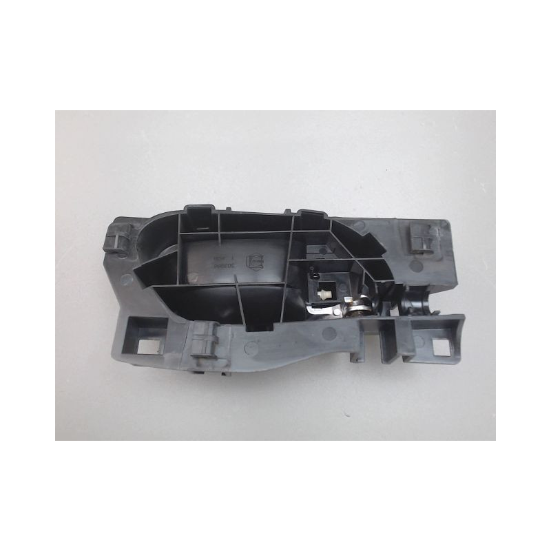 POIGNEE INTERIEURE PORTE AVANT GAUCHE PEUGEOT 208