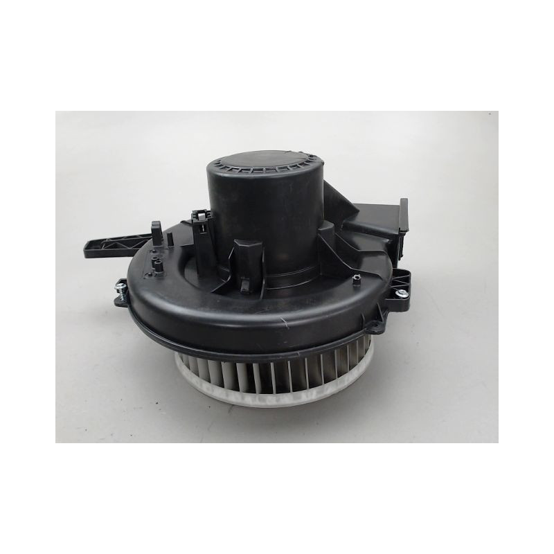 MOTEUR VENTILATEUR CHAUFFAGE VOLKSWAGEN POLO