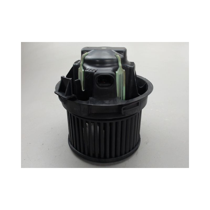 MOTEUR VENTILATEUR CHAUFFAGE PEUGEOT 207