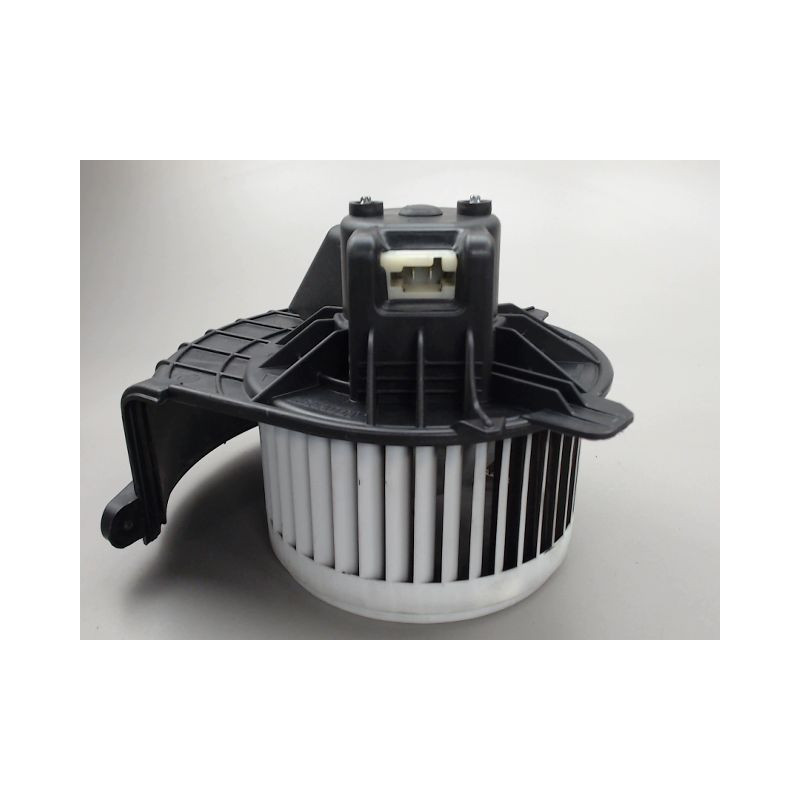 MOTEUR VENTILATEUR CHAUFFAGE MERCEDES CITAN