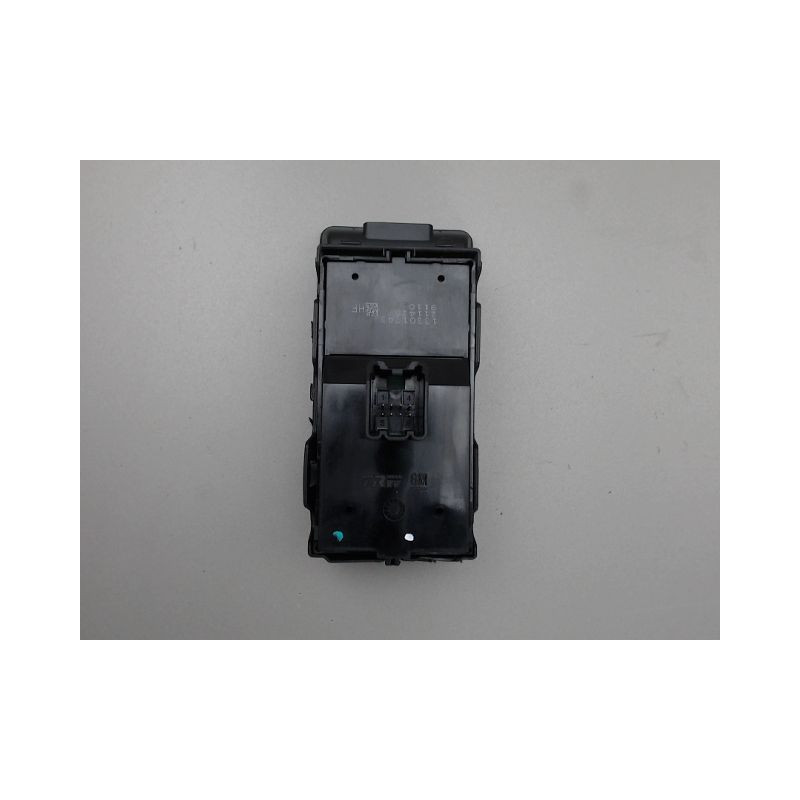 COMMANDE LEVE-GLACE PORTE AVG OPEL INSIGNIA