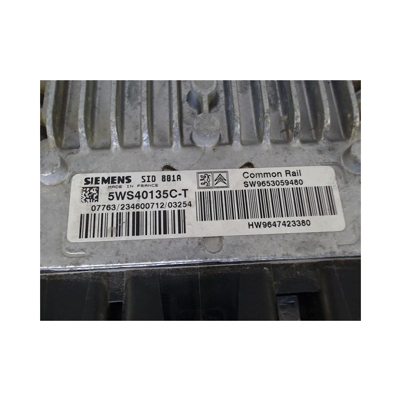CALCULATEUR MOTEUR CITROEN XSARA