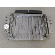 CALCULATEUR MOTEUR RENAULT MEGANE