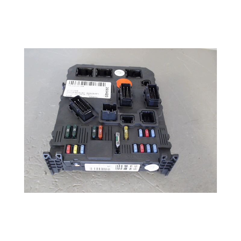 BOITIER GESTION HABITACLE PEUGEOT 206