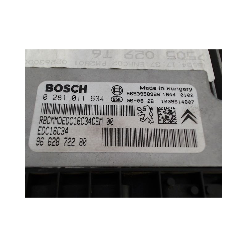 CALCULATEUR MOTEUR RENAULT MEGANE