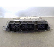 CALCULATEUR MOTEUR RENAULT MEGANE