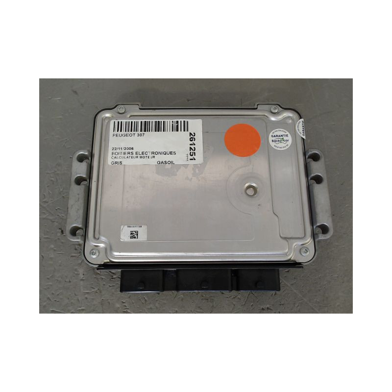 CALCULATEUR MOTEUR RENAULT MEGANE