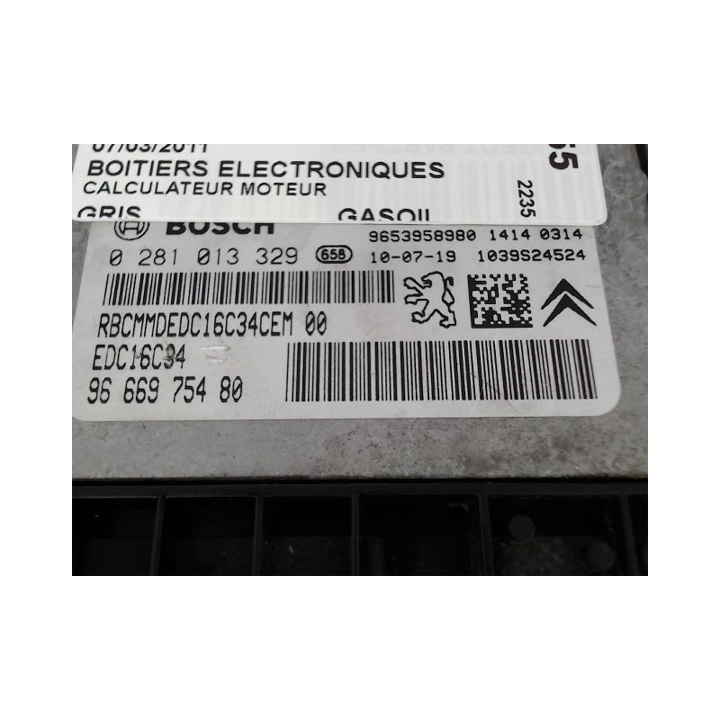 CALCULATEUR MOTEUR PEUGEOT PARTNER
