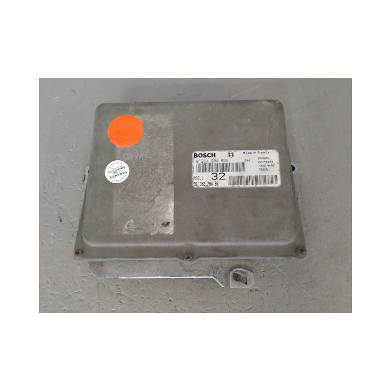 CALCULATEUR MOTEUR PEUGEOT 106