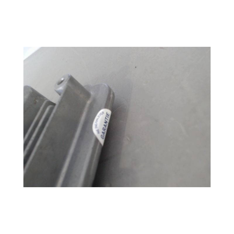 CALCULATEUR MOTEUR PEUGEOT 208