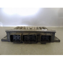 CALCULATEUR MOTEUR RENAULT TWINGO