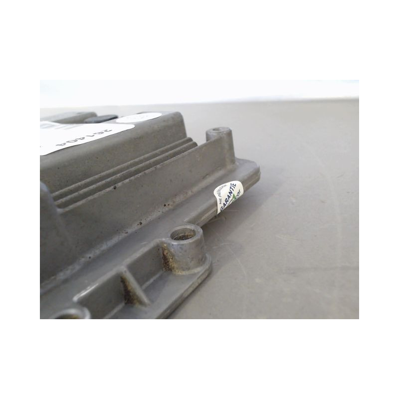 CALCULATEUR MOTEUR PEUGEOT 206