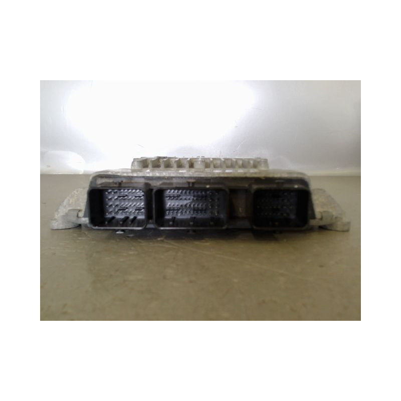 CALCULATEUR MOTEUR PEUGEOT 1007