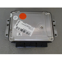 CALCULATEUR MOTEUR RENAULT MEGANE