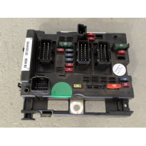 BOITE A FUSIBLES PEUGEOT 206