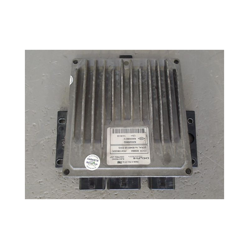 CALCULATEUR MOTEUR RENAULT MEGANE
